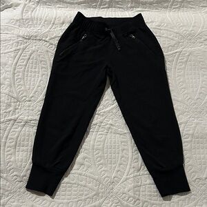 Patagonia Kids Black Joggers with Zipper Pockets S:XS